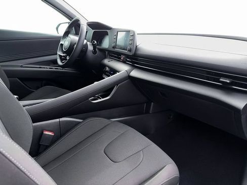 Used 2026 Hyundai Elantra SEL Sport Premium FWD image 15