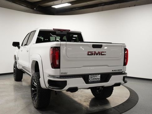 New 2026 GMC Sierra 1500 AT4 w/ AT4 Premium Package image 8