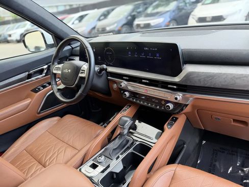 Used 2024 Kia Telluride SX Prestige X-Pro AWD/4WD image 24