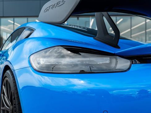 Used 2025 Porsche 718 Cayman GT4 RS RWD image 12