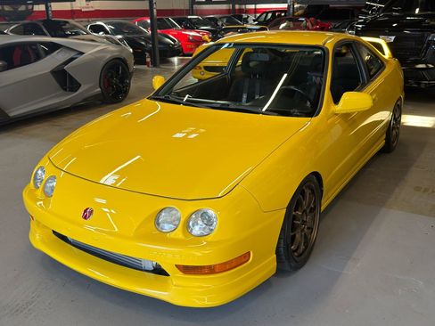 Used 2000 Acura Integra Type R FWD image 12