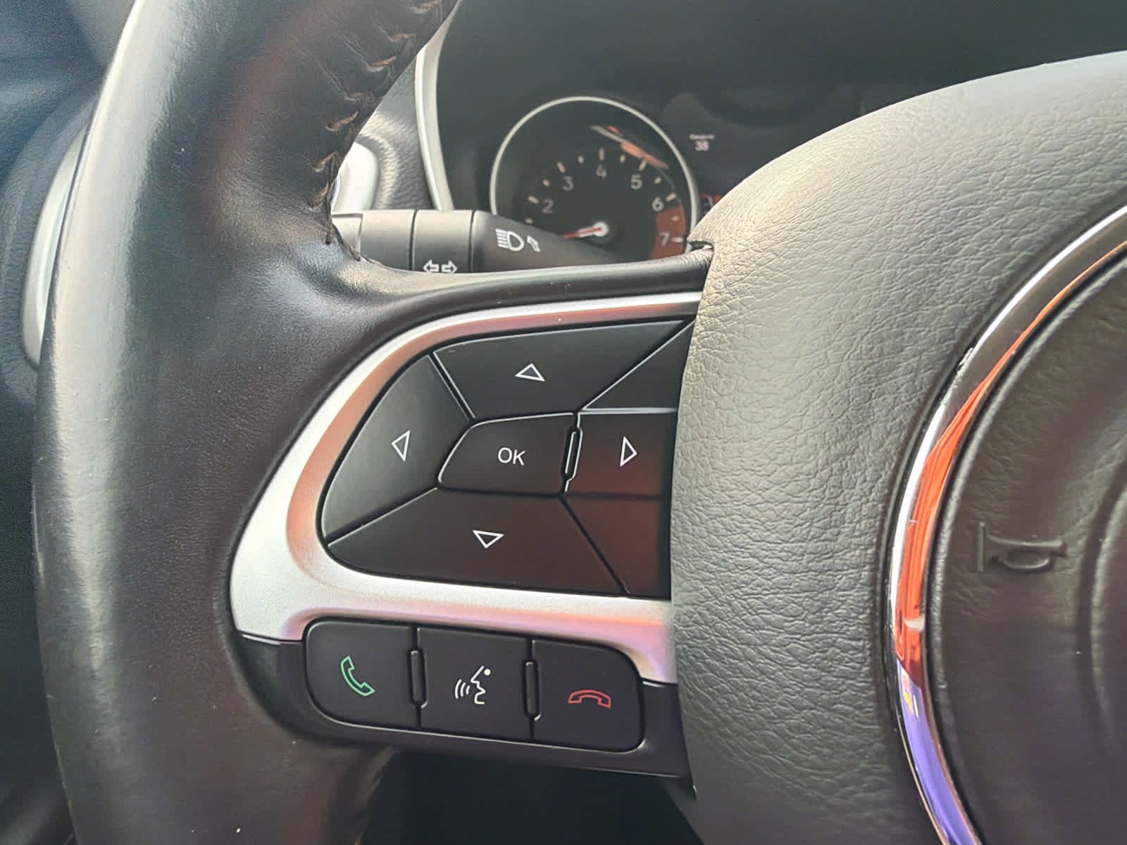 Used 2018 Jeep Compass Latitude w/ Popular Equipment Group AWD/4WD image 24