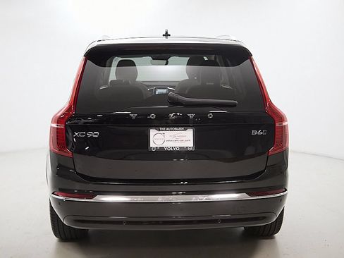 Certified 2023 Volvo XC90 B6 Plus w/ Protection Package AWD/4WD image 8