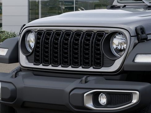 New 2025 Jeep Gladiator Sport image 31