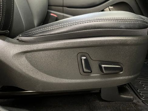 Used 2023 Hyundai Santa Fe SEL Premium image 24