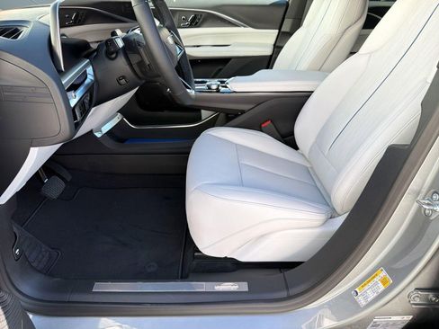 New 2026 Cadillac Lyriq Luxury RWD image 5