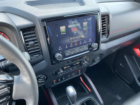 Used 2023 Nissan Frontier PRO-4X w/ Pro-4X Premium Package AWD/4WD image 14