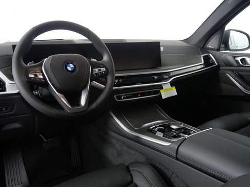 Used 2025 BMW X5 xDrive50e image 20