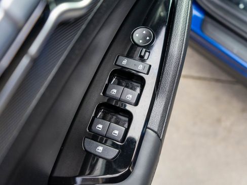 Certified 2025 Kia Sportage SX image 18