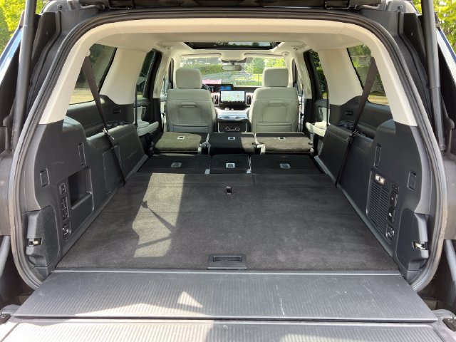 Certified 2025 Ford Expedition Max Platinum AWD/4WD image 34