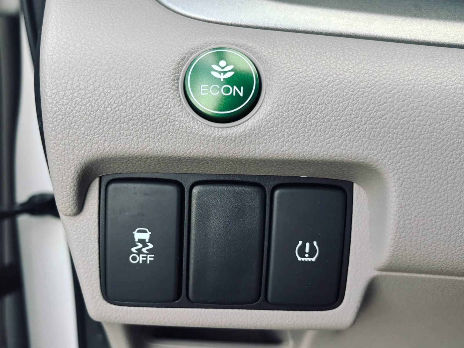Used 2014 Honda CR-V LX image 25
