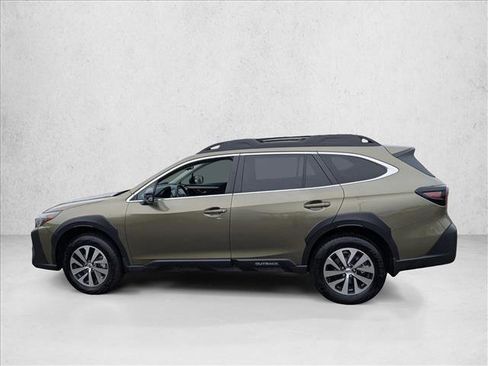 Certified 2025 Subaru Outback Premium image 9