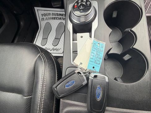 Certified 2021 Ford Escape SEL AWD/4WD image 45