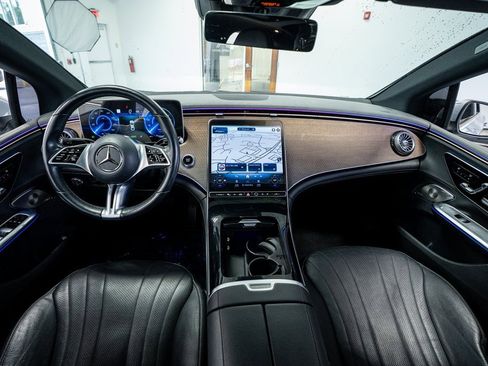 Used 2023 Mercedes-Benz EQE 500 4MATIC Sedan image 56