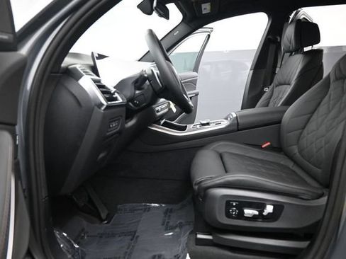 New 2026 BMW X5 xDrive50e AWD/4WD image 17