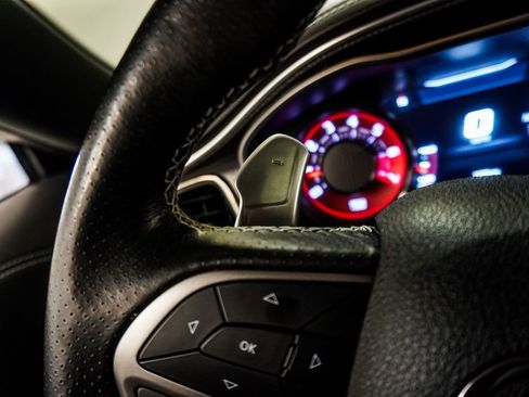 Used 2020 Dodge Challenger SRT Hellcat Redeye image 15