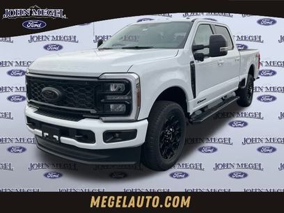 New 2026 Ford F250 Lariat w/ Black Appearance Package