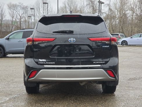 Used 2021 Toyota Highlander Platinum image 15