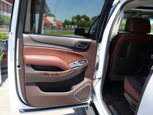 Used 2016 Chevrolet Suburban LTZ AWD/4WD image 19