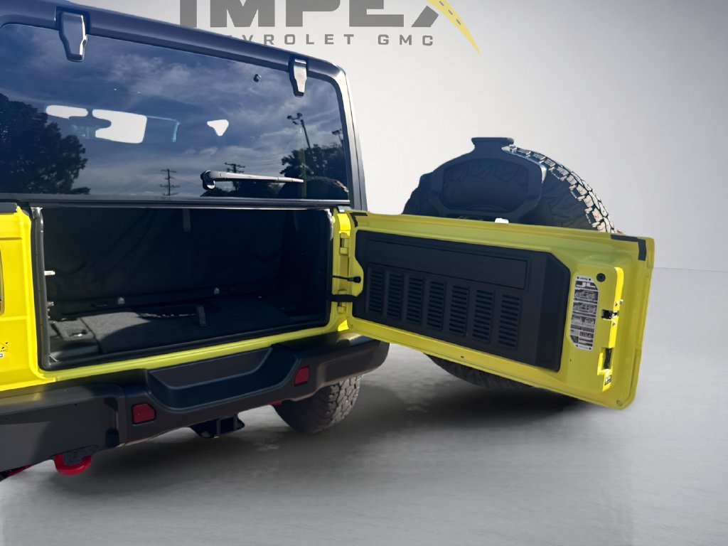 Used 2023 Jeep Wrangler Rubicon w/ Steel Bumper Group AWD/4WD image 26