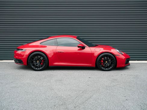 Used 2020 Porsche 911 Carrera 4S w/ Sport Package AWD/4WD image 22