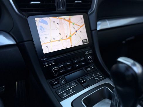 Used 2017 Porsche 911 Carrera S RWD image 23