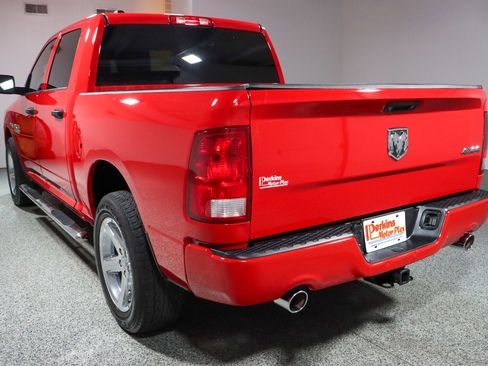 Used 2014 RAM 1500 Express image 9