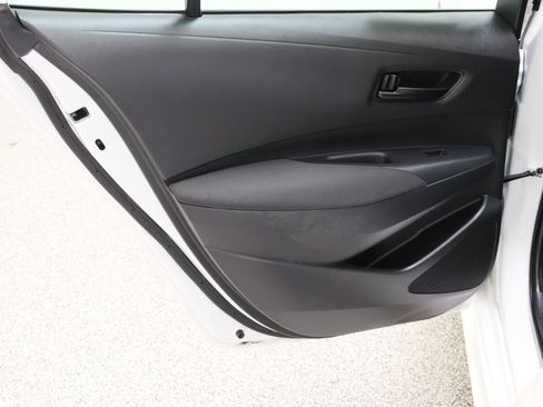 Used 2024 Toyota Corolla LE FWD image 23