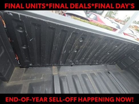 Used 2019 Nissan Frontier SV w/ Value Truck Package image 8