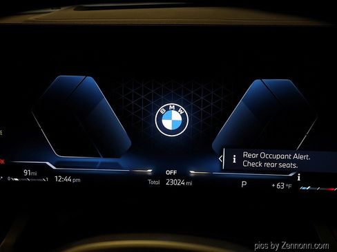 Certified 2024 BMW 530i xDrive w/ Premium Package image 17