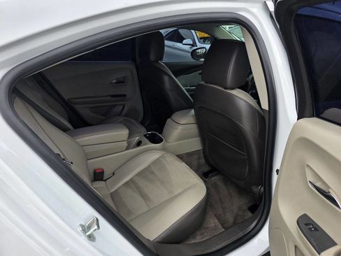 Used 2013 Chevrolet Volt Premium w/ Premium Trim Package image 18