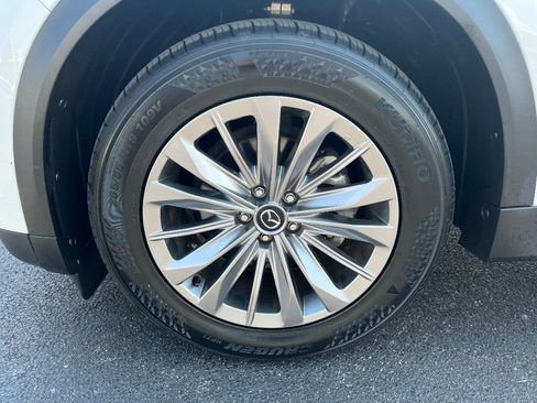 Used 2024 MAZDA CX-90 3.3 Turbo w/ Preferred Plus image 13