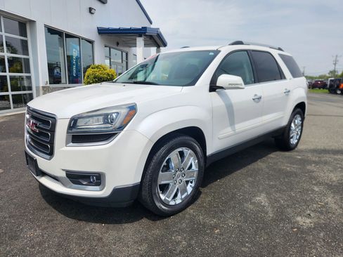 Used 2017 GMC Acadia Limited SLT AWD/4WD image 5