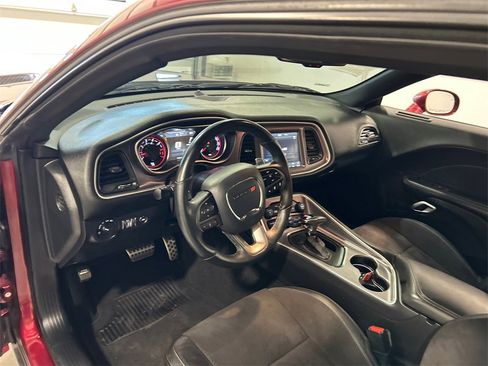 Used 2019 Dodge Challenger R/T Scat Pack w/ Widebody Package image 16