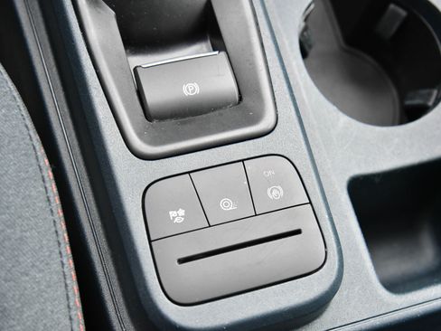 Used 2023 Ford Maverick XLT image 26