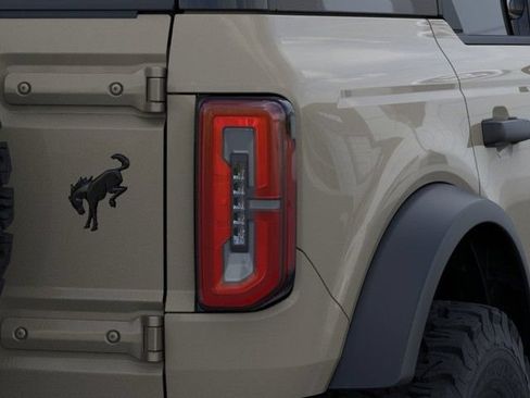 New 2025 Ford Bronco Badlands AWD/4WD image 23