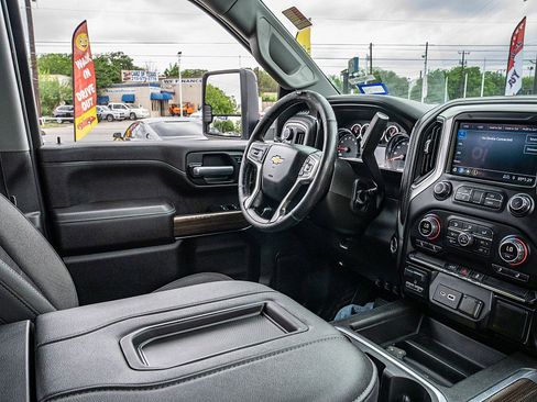 Used 2021 Chevrolet Silverado 3500 LT w/ Convenience Package image 20