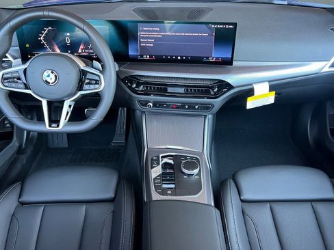 Used 2025 BMW 330i xDrive Sedan w/ M Sport Package image 26