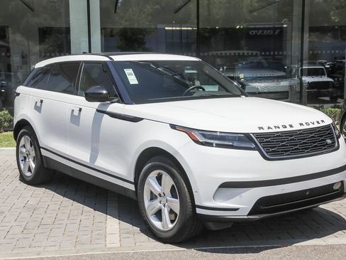 Used 2026 Land Rover Range Rover Velar S AWD/4WD image 3