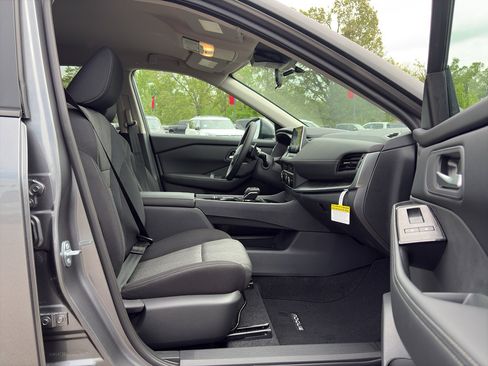 New 2026 Nissan Rogue SV image 16