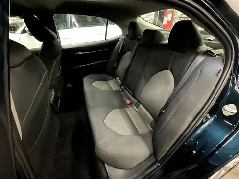 Used 2019 Toyota Camry LE image 22