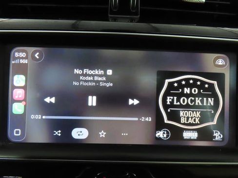 Used 2020 Jaguar F-PACE Premium image 26