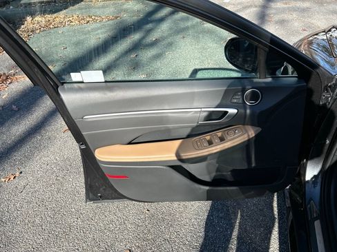 Certified 2024 Hyundai Sonata Limited image 13