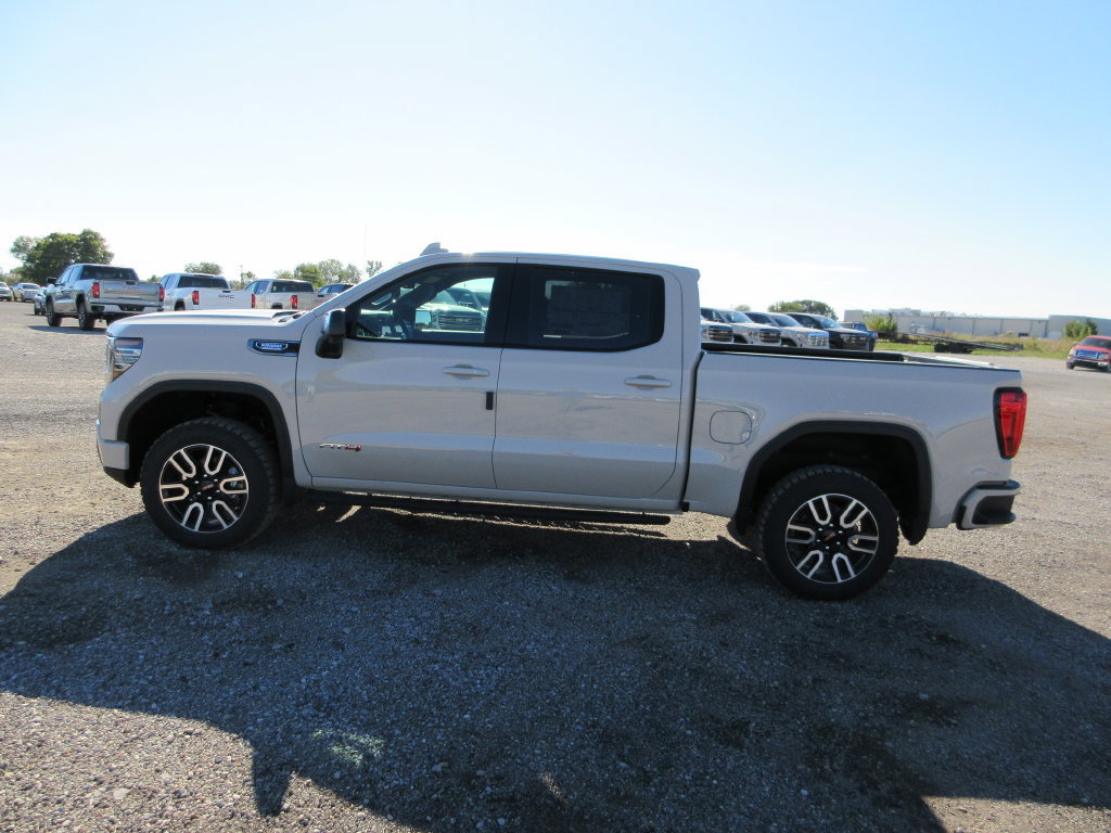 New 2026 GMC Sierra 1500 AT4 w/ AT4 Premium Package AWD/4WD image 9