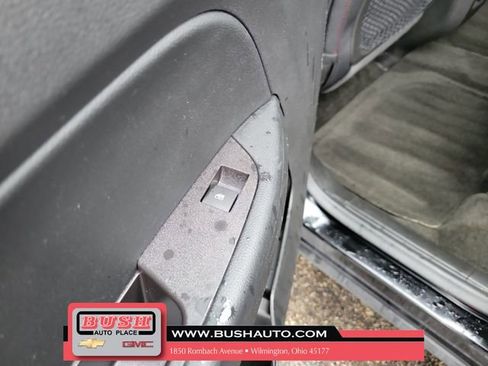 Used 2017 GMC Terrain SLE w/ Nightfall Package image 16