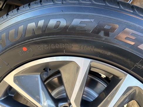 Used 2023 Chevrolet Silverado 1500 LT image 36