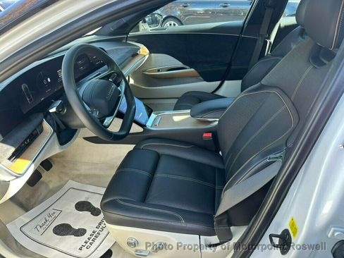 Used 2023 Lucid Air Grand Touring image 13