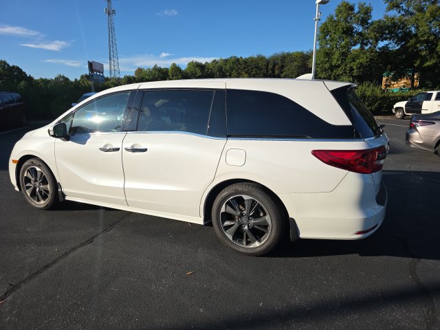 Used 2023 Honda Odyssey Elite image 5