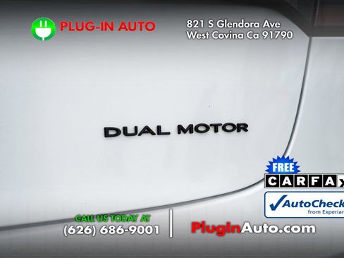 Used 2019 Tesla Model 3 Long Range image 1