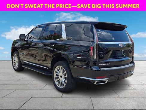 Used 2023 Cadillac Escalade Premium Luxury RWD image 5